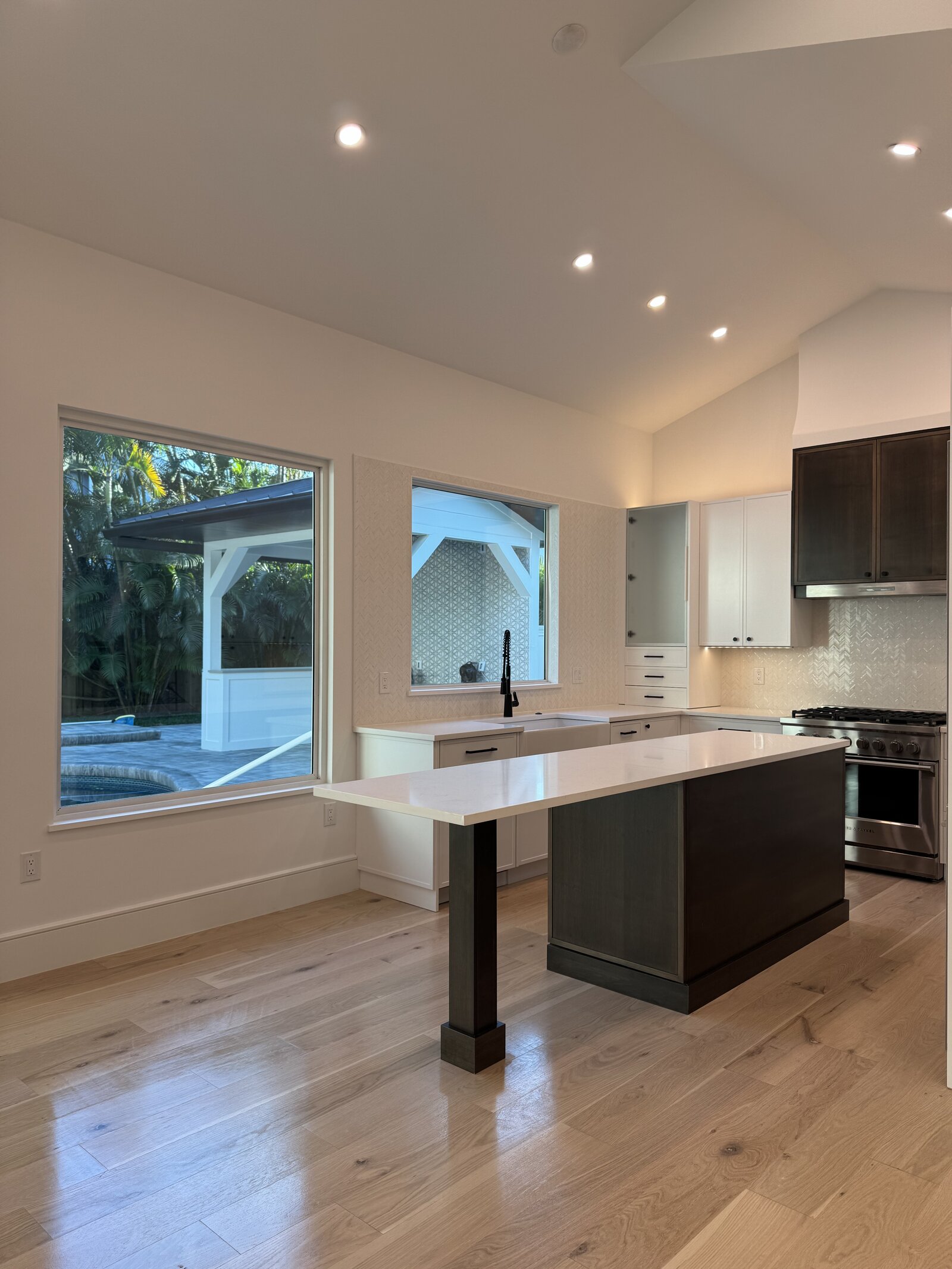Bright, professionally cleaned kitchen in Sarasota home